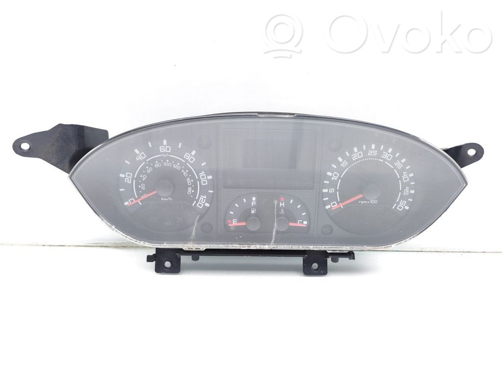 Iveco Daily 35.8 - 9 Vitezometru (grup de instrumente) 