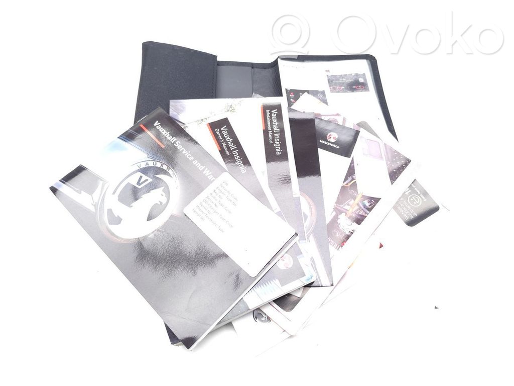 Carte/manual proprietar cu istoric service