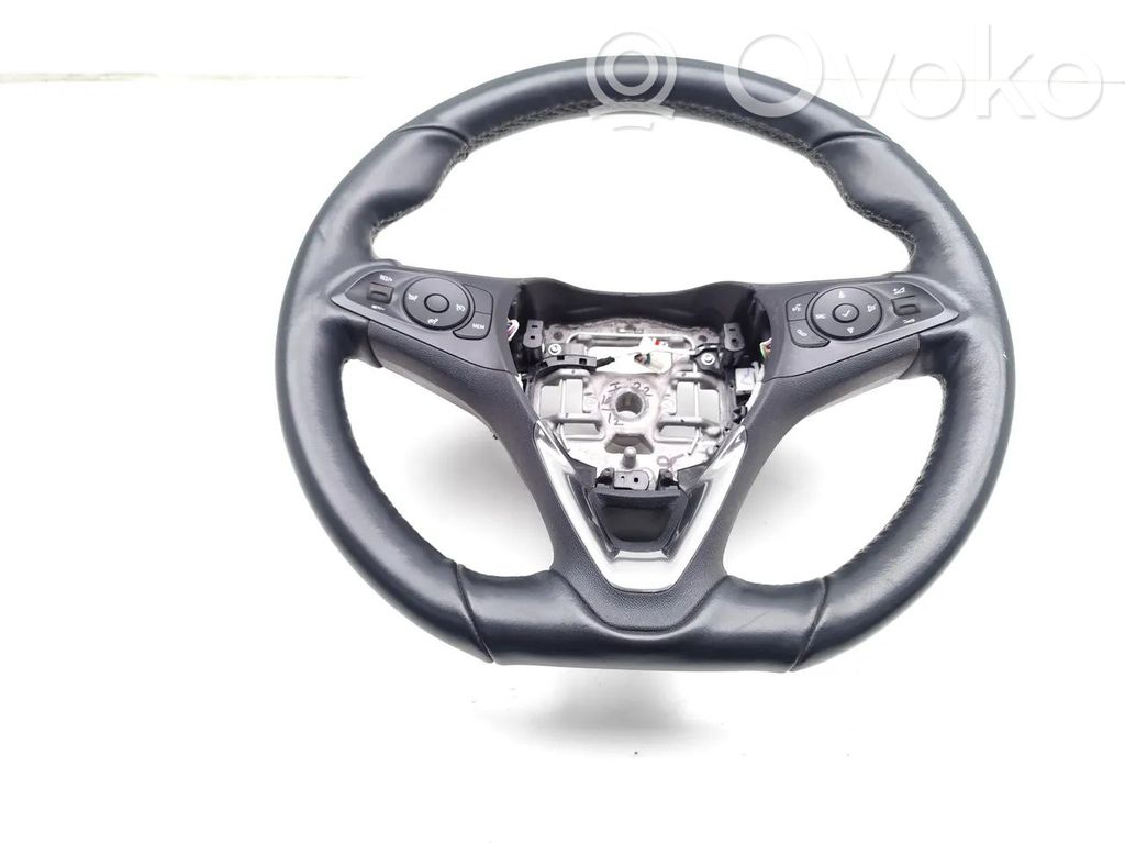 Opel Corsa F Ohjauspyörä 