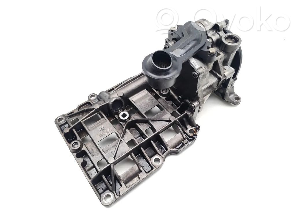 BMW 3 E90 E91 Oil pump 