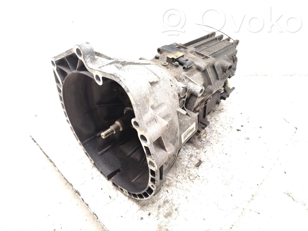 Manual 6 speed gearbox