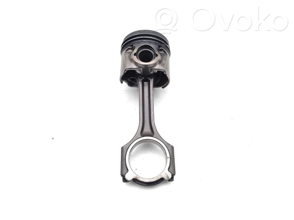 Pistón con biela   D4FB