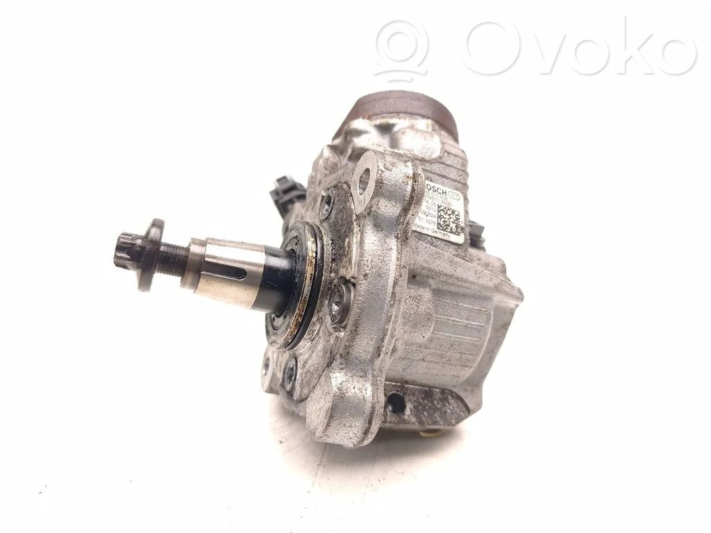 BMW 1 E81 E87 Fuel injection high pressure pump 