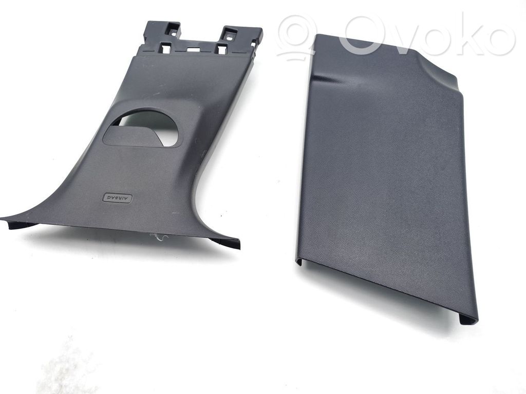 Peugeot 2008 II Rivestimento montante (B) (superiore)