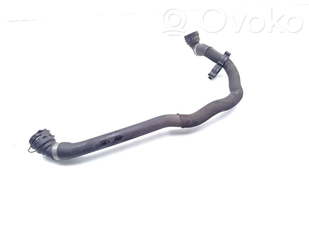 Engine coolant pipe/hose