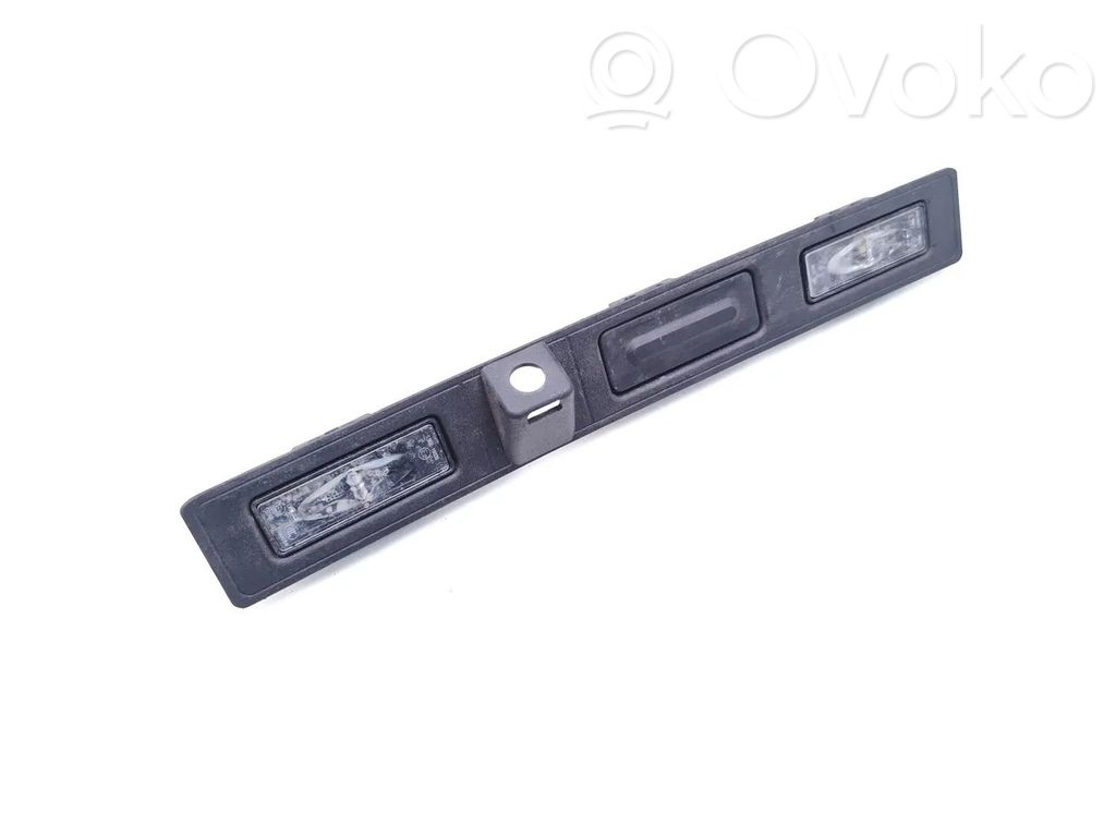 Opel Mokka B Trunk door license plate light bar 
