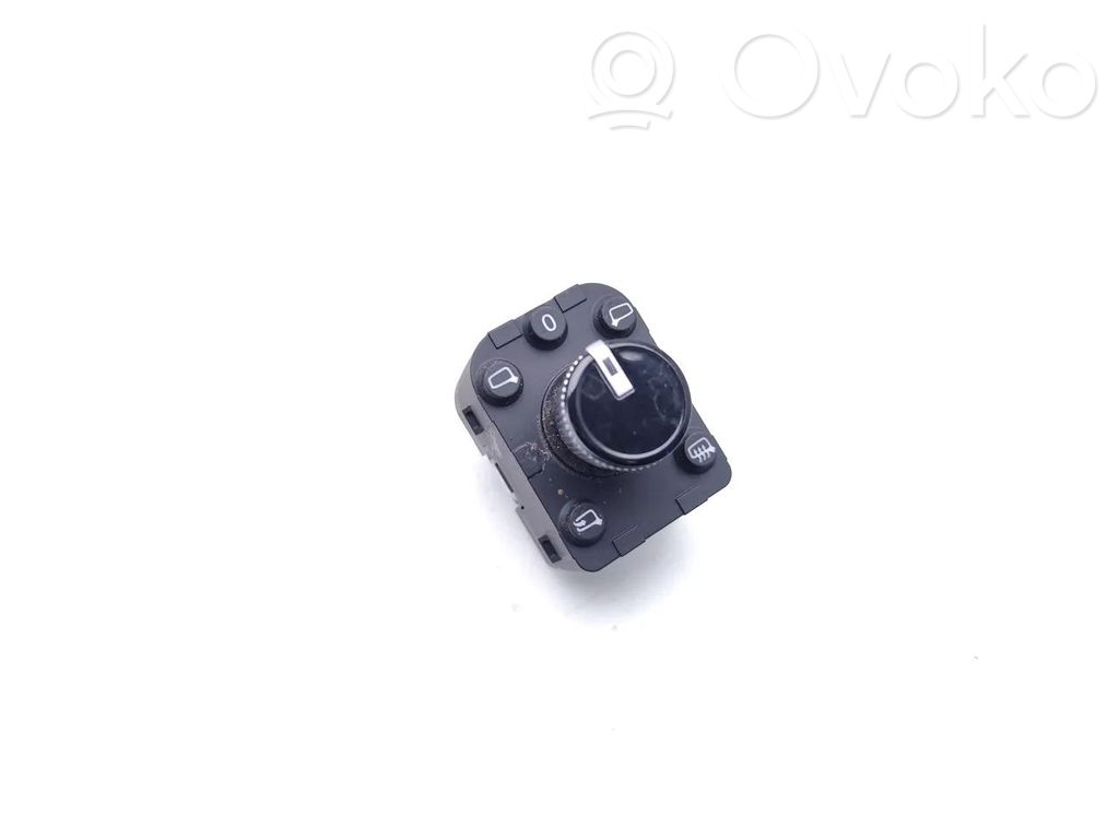 Wing mirror switch   4N0959565