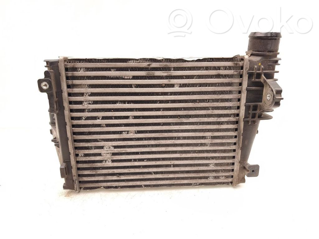 Opel Vivaro Radiador intercooler 