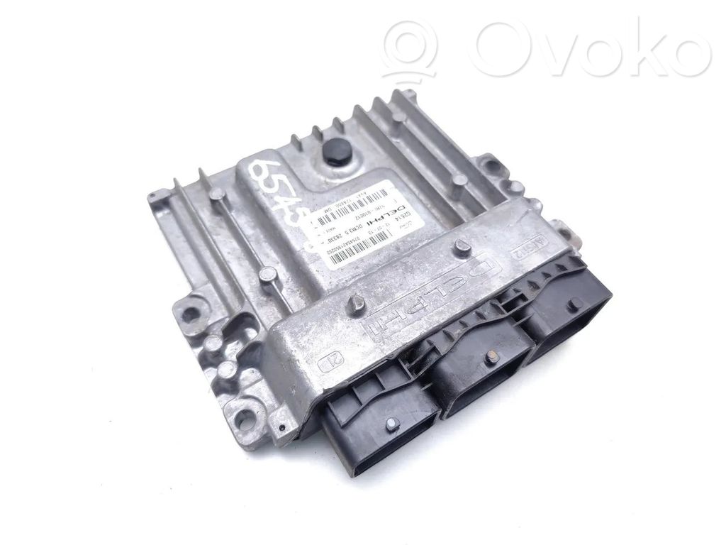 Ford Kuga I Engine control unit/module 