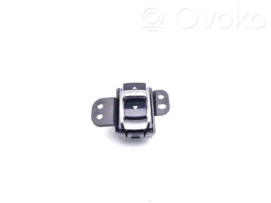 Infiniti Q50 Autres commutateurs / boutons / leviers