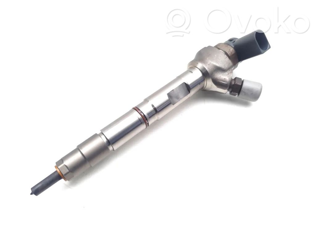 Inyector de combustible   04L130277AC