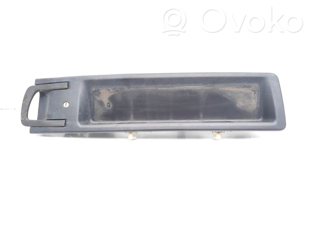 Fiat Doblo Trunk door license plate light bar 