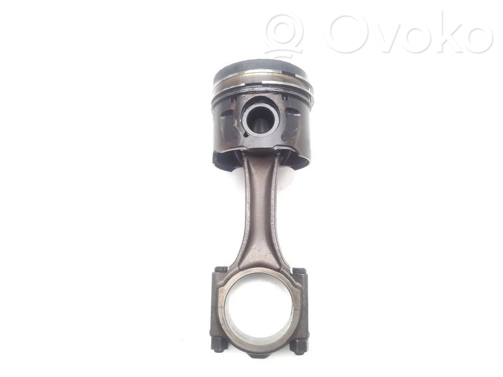 Ford Grand C-MAX Piston with connecting rod 