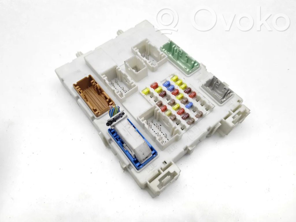 Ford C-MAX II Fuse module 