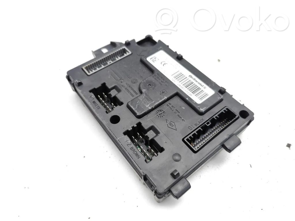 Dacia Sandero Central body control module 