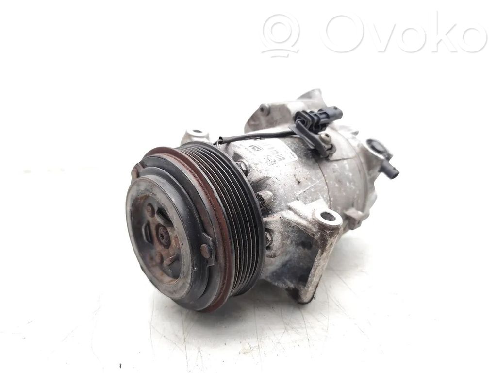Opel Astra J Kompresor / Sprężarka klimatyzacji A/C 