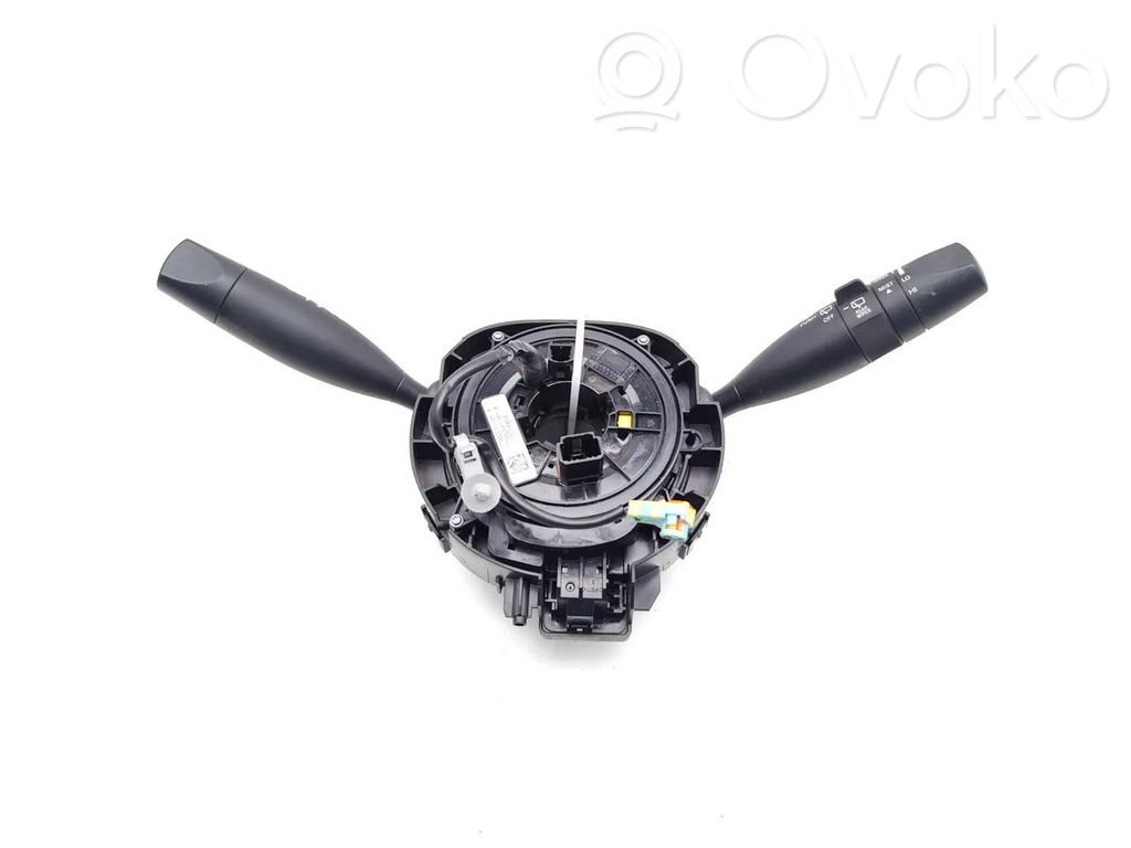 Jeep Cherokee KL Interruptor/palanca de limpiador de luz de giro 