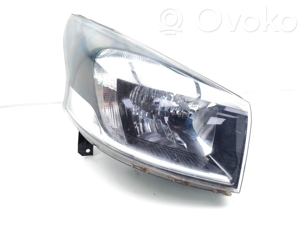 Opel Vivaro Scheinwerfer 