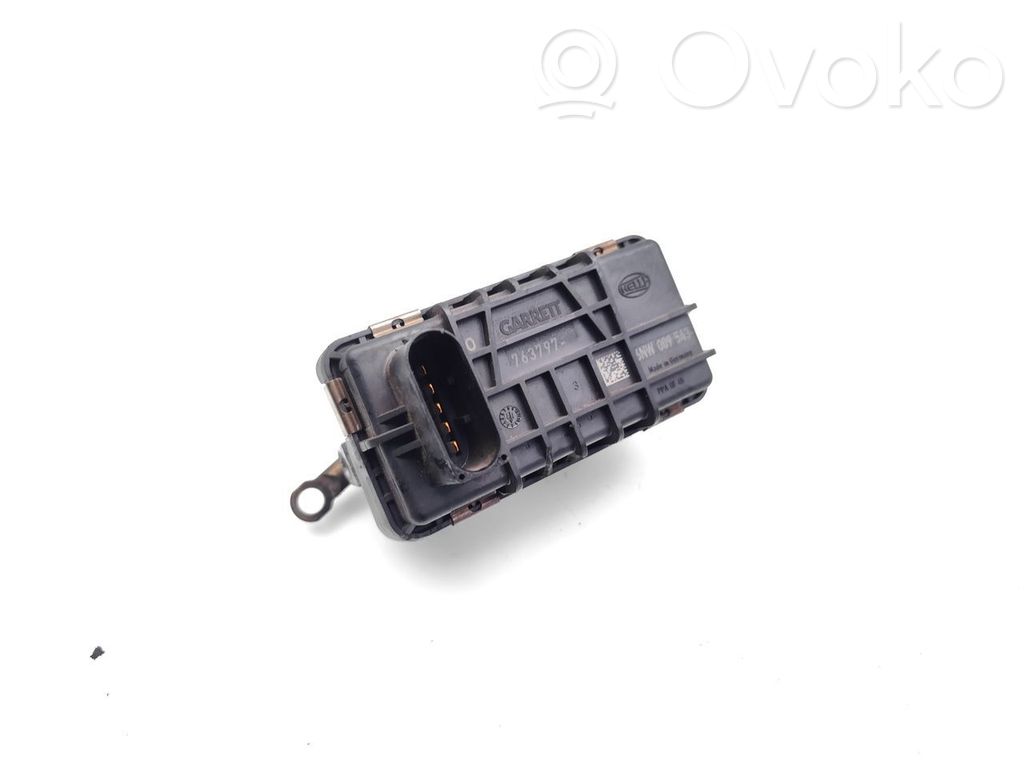 BMW 5 F10 F11 Actuador electrico turbo 