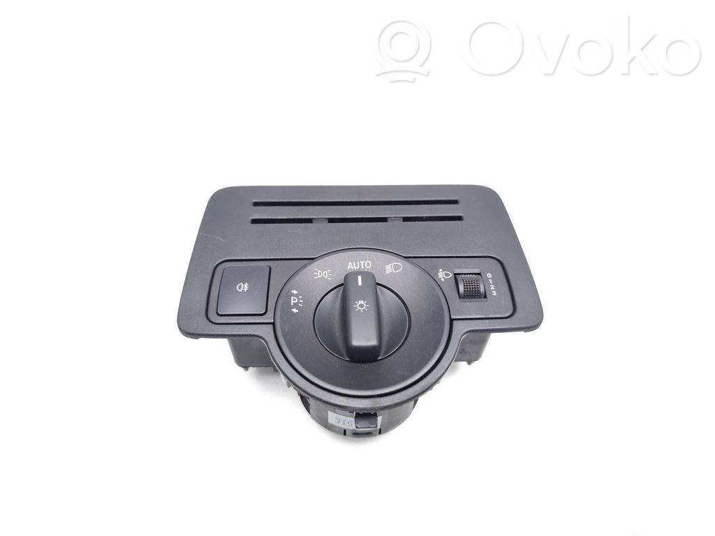 Mercedes-Benz Vito Viano W447 Interruttore luci
