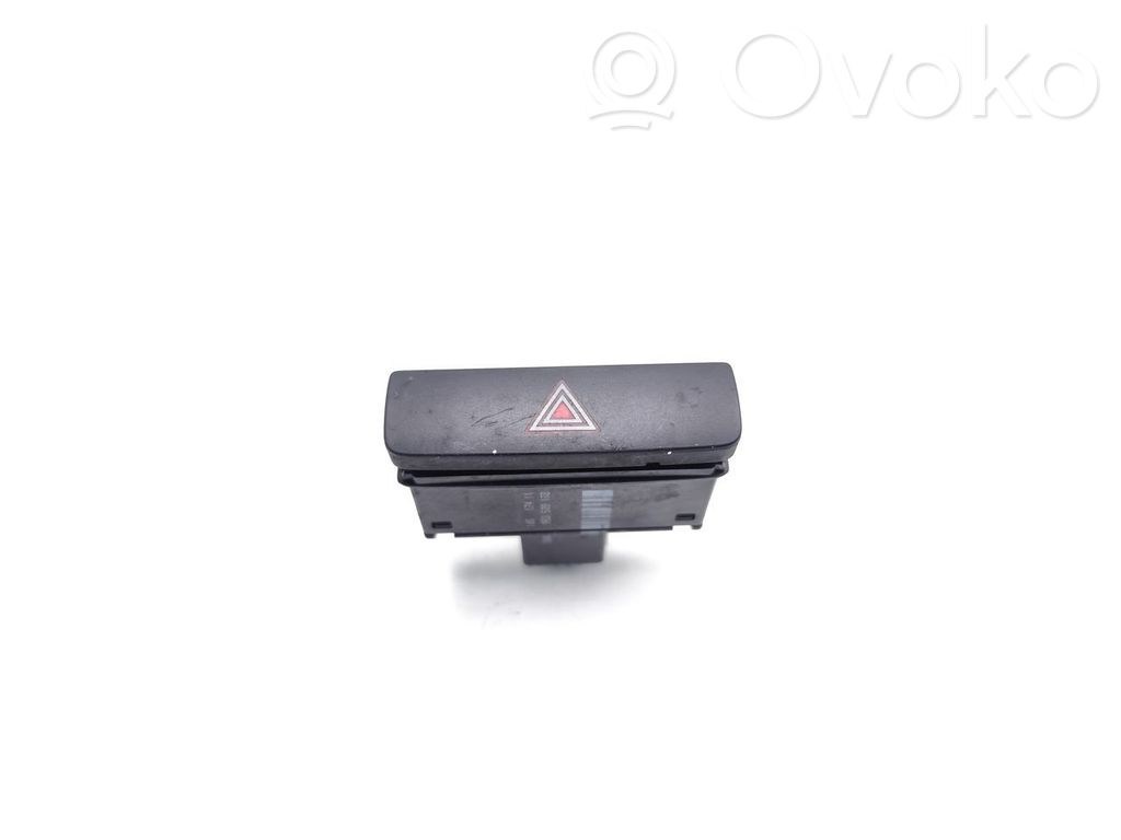 Comutator lumini pericol   9535091QB,10S17411