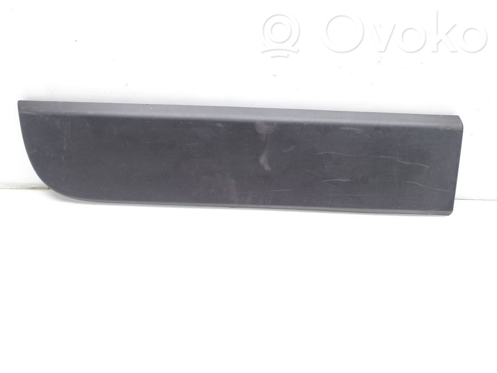 Mască ușă spate (turnată)   908510003R