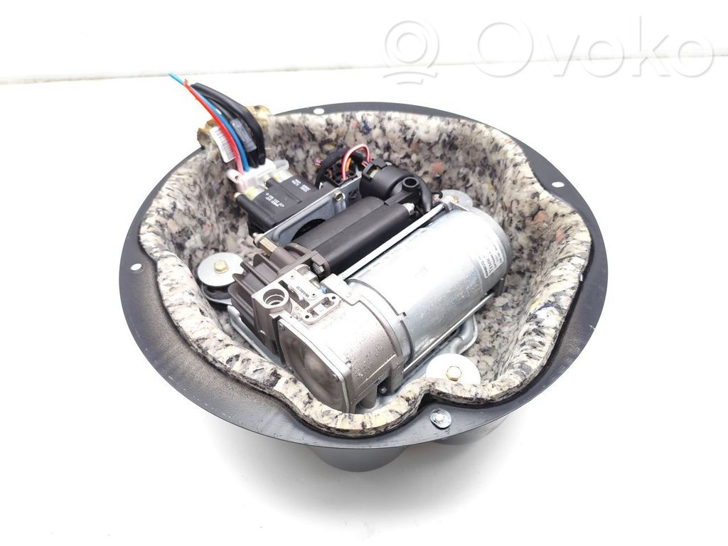 BMW X5 E53 Compresor/pompă suspensie pneumatică 