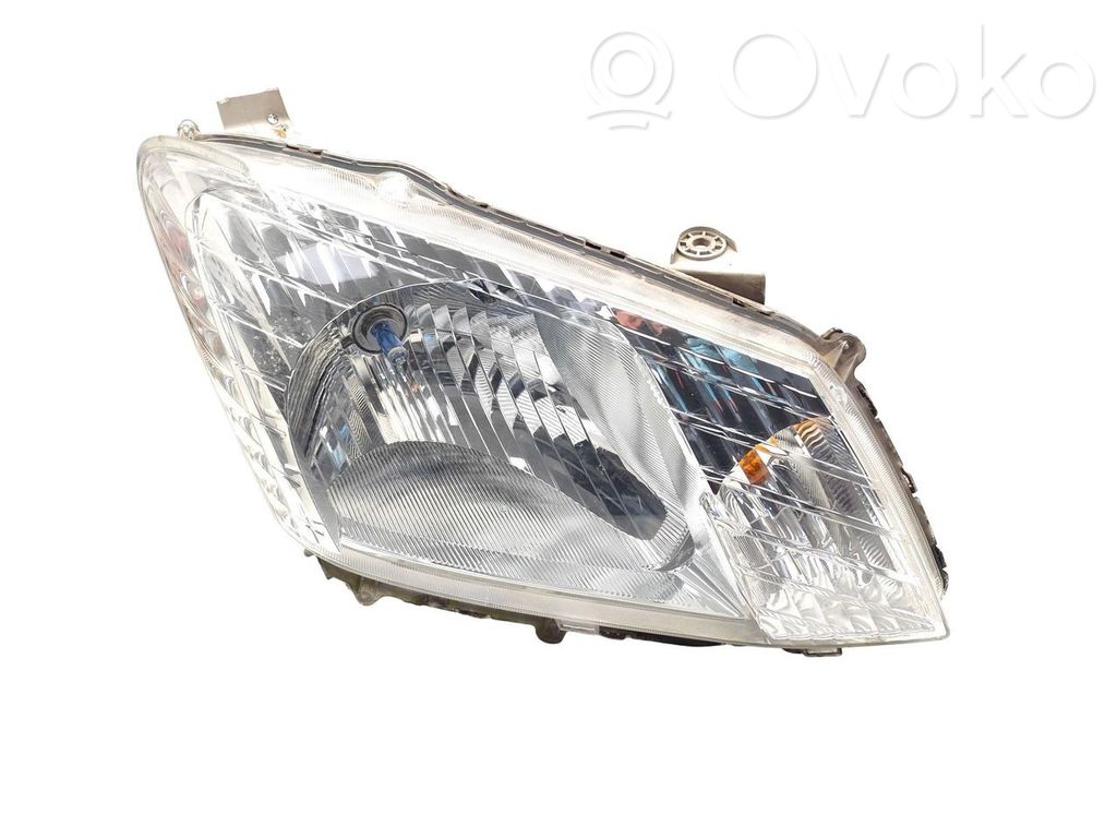 Isuzu D-Max Priekšējais lukturis 