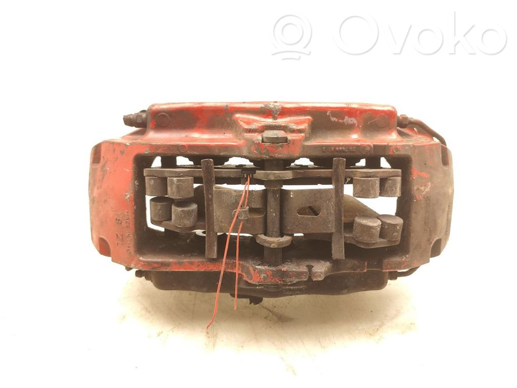 Audi Q7 4L Zacisk hamulcowy przedni 