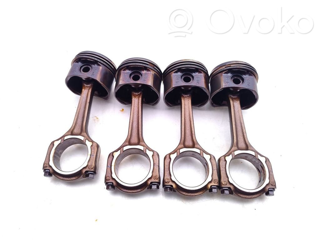 Ford Ka Piston cu bielă 