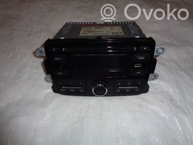 Renault Captur Panel / Radioodtwarzacz CD/DVD/GPS 