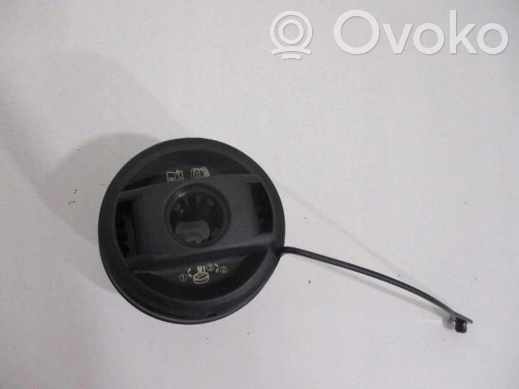Citroen C1 Korek wlewu paliwa 