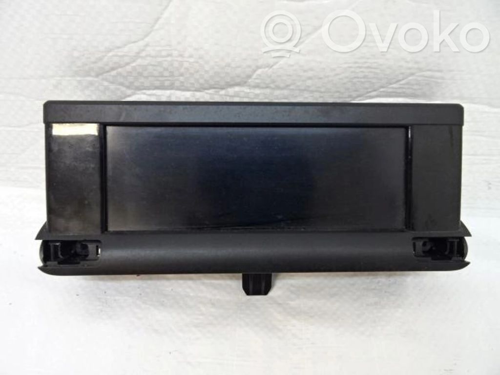 Citroen C4 Cactus Speedometer (instrument cluster) 