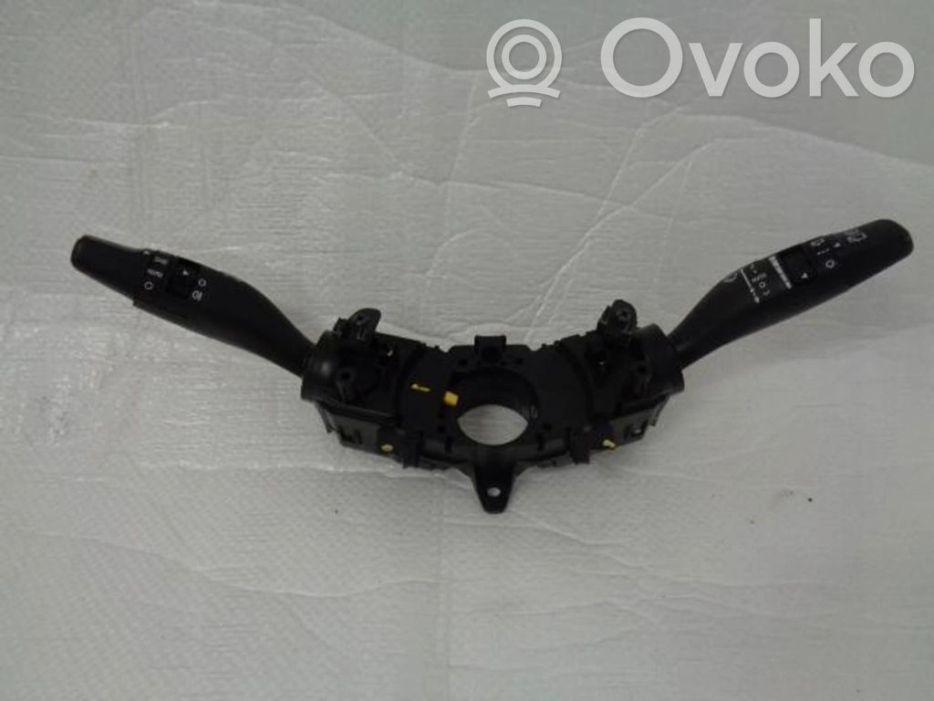 KIA Optima Interruptor/palanca de limpiador de luz de giro 