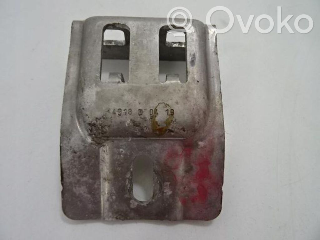 Citroen C3 Radiator mount bracket 