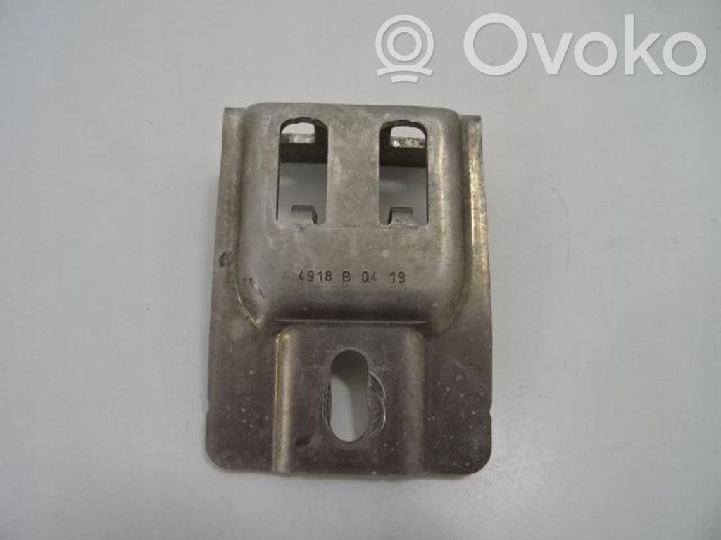Citroen C3 Radiator mount bracket 