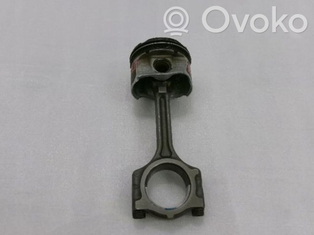 Renault Captur Pistón con biela 