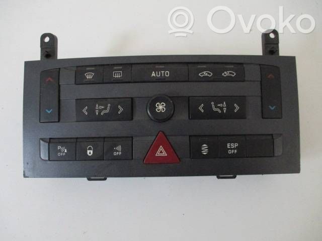 Peugeot 407 Climate control unit 