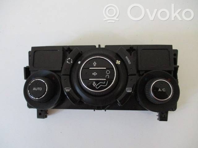 Citroen C3 Picasso Climate control unit 