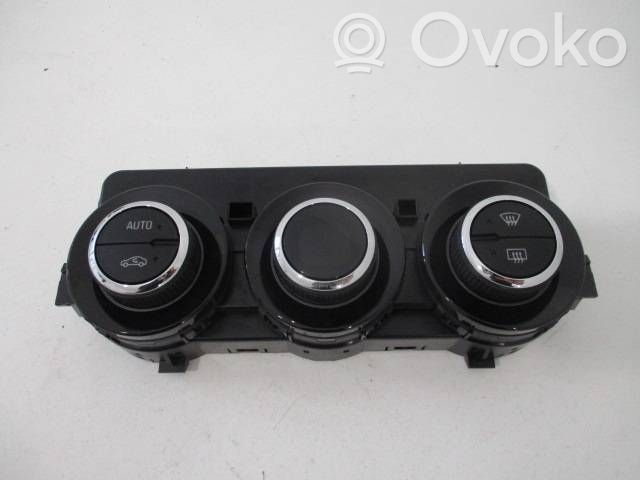 Opel Corsa E Climate control unit 