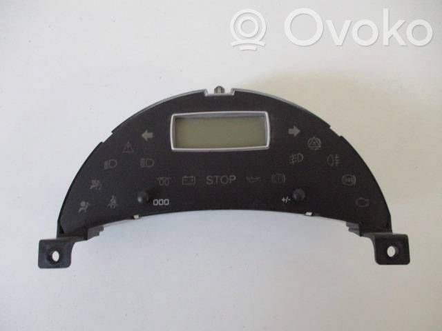 Peugeot 807 Screen/display/small screen 