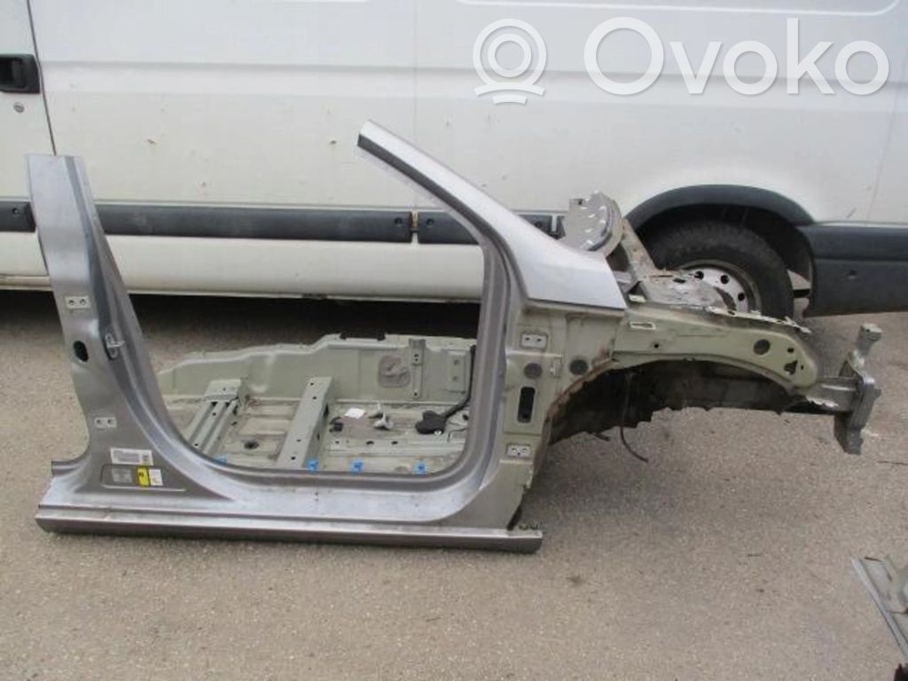 Peugeot 308 Передняя четверть 