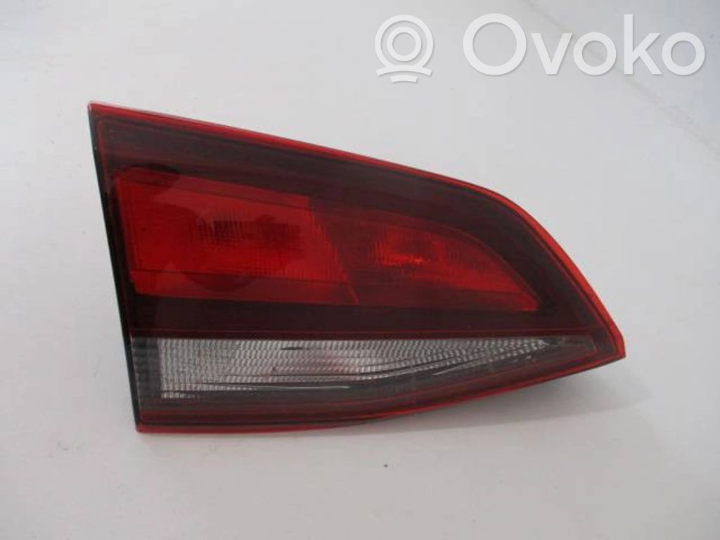 Opel Astra K Lampy tylnej klapy bagażnika 