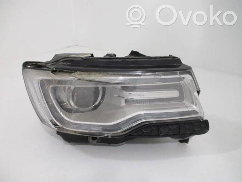 Jeep Grand Cherokee Phare frontale 