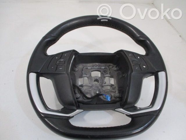 Citroen C4 II Picasso Ohjauspyörä 