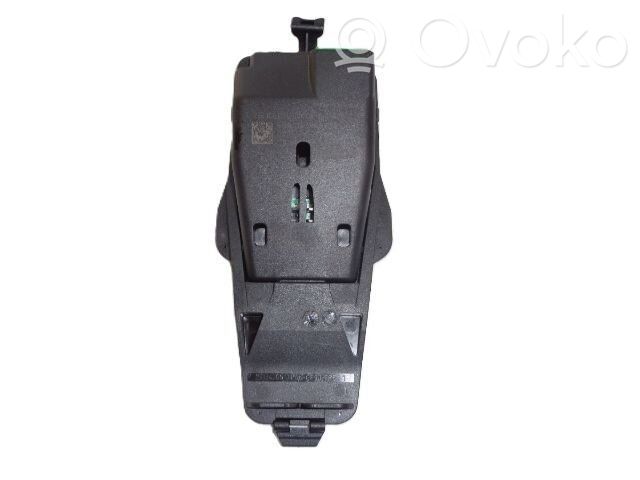 Ford B-MAX Distronic sensor radar 
