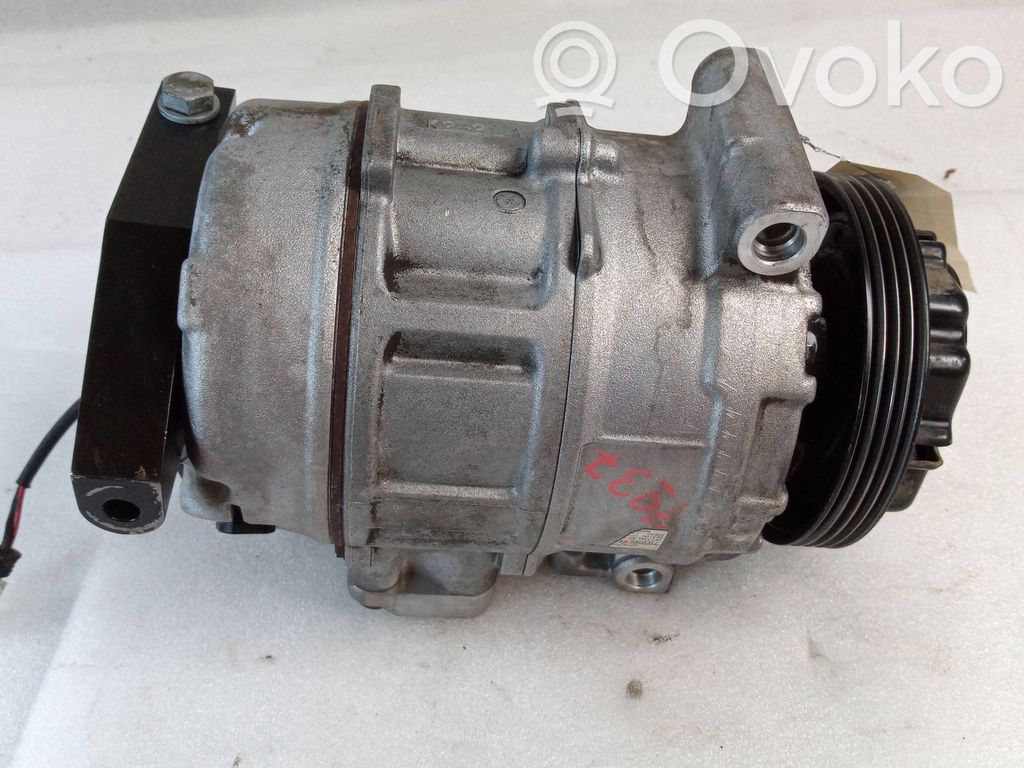 BMW 7 E65 E66 Klimakompressor Pumpe 