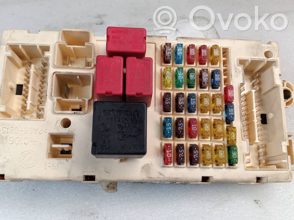 Módulo de fusible   46778898