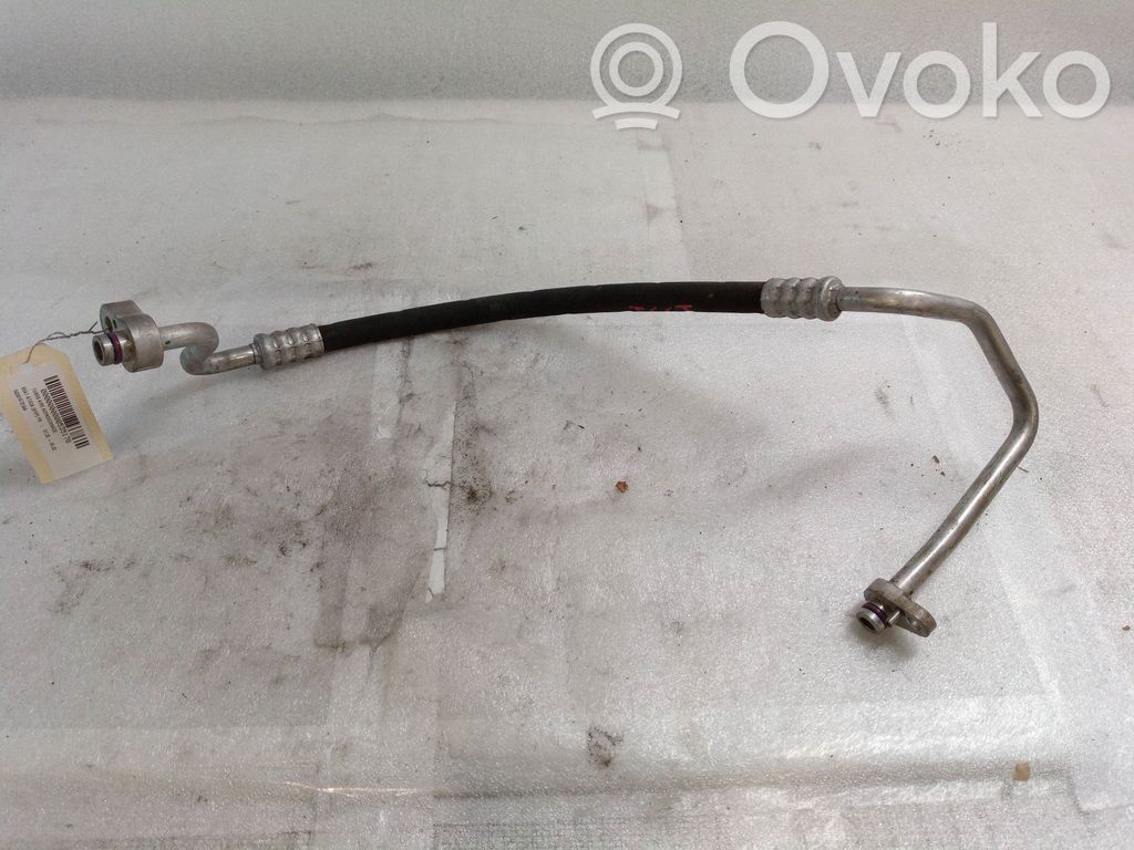 Ilmastointilaitteen putki (A/C)   5Q0816721AA