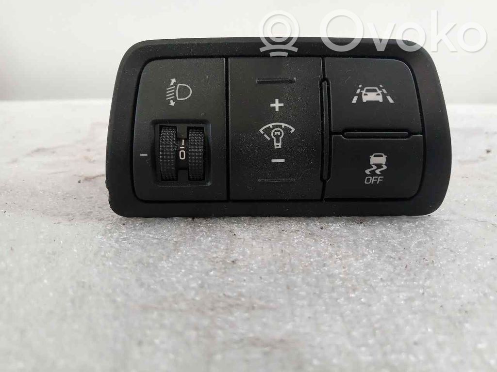 Hyundai i20 (PB PBT) Interruptor de luz 